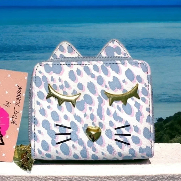 Betsey Johnson Leopard Print Kitty Cat Bag Wallet NWT - Picture 1 of 11